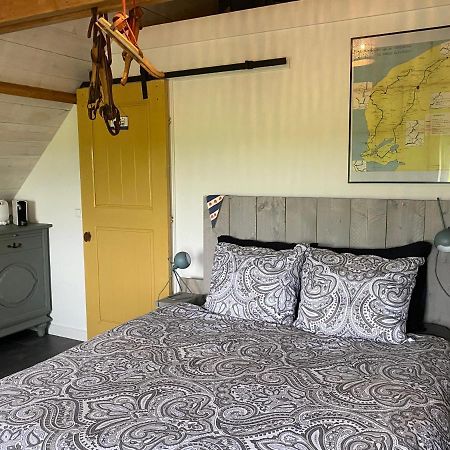 Domstate Bed & Breakfast Ee Bagian luar foto