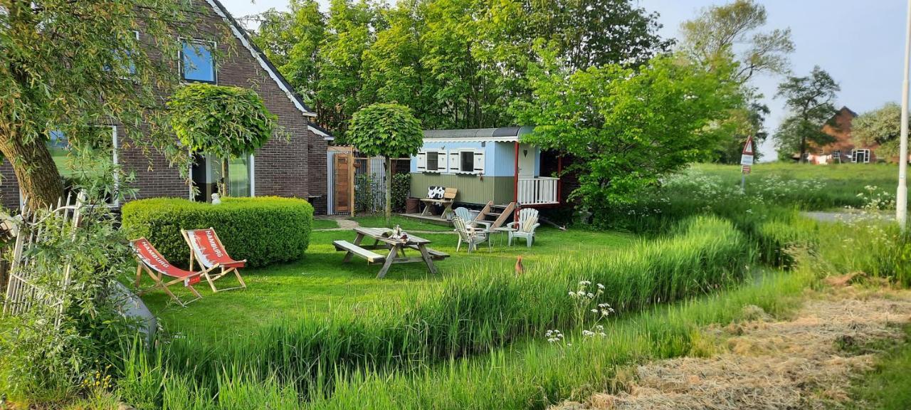 Domstate Bed & Breakfast Ee Bagian luar foto