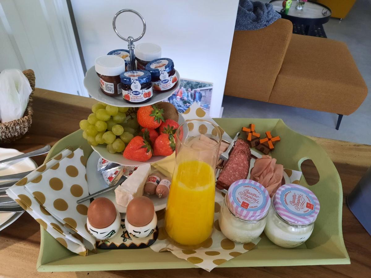 Domstate Bed & Breakfast Ee Bagian luar foto
